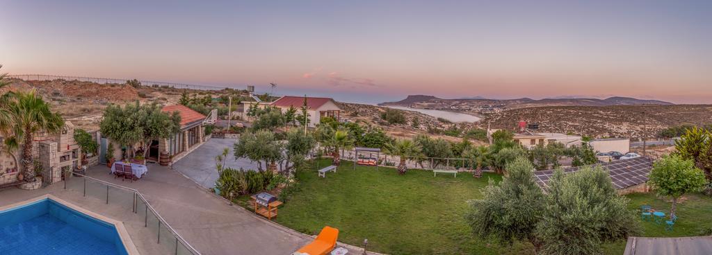 Luxury Villa Karteros Exterior photo