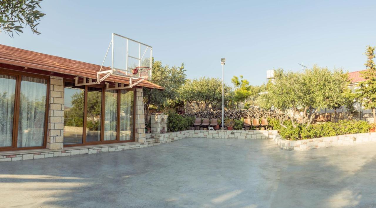 Luxury Villa Karteros Exterior photo